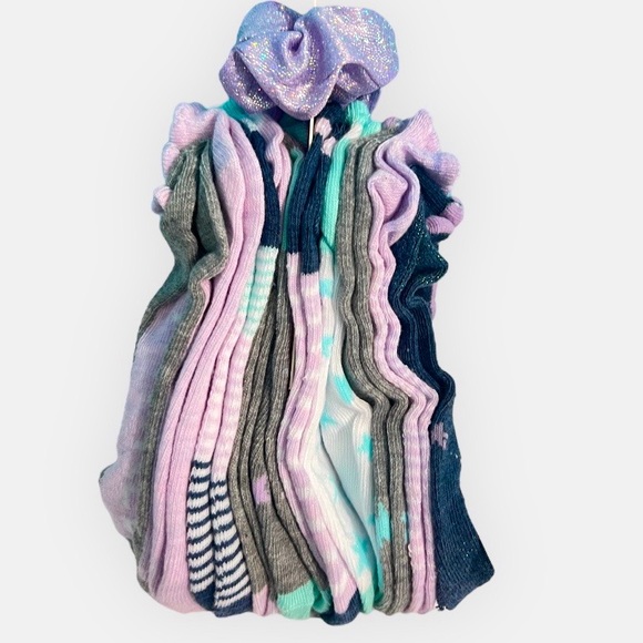 Vince Camuto 10 Pairs Girls Socks + Bonus Purple Hair Tie NWT - Picture 4 of 5